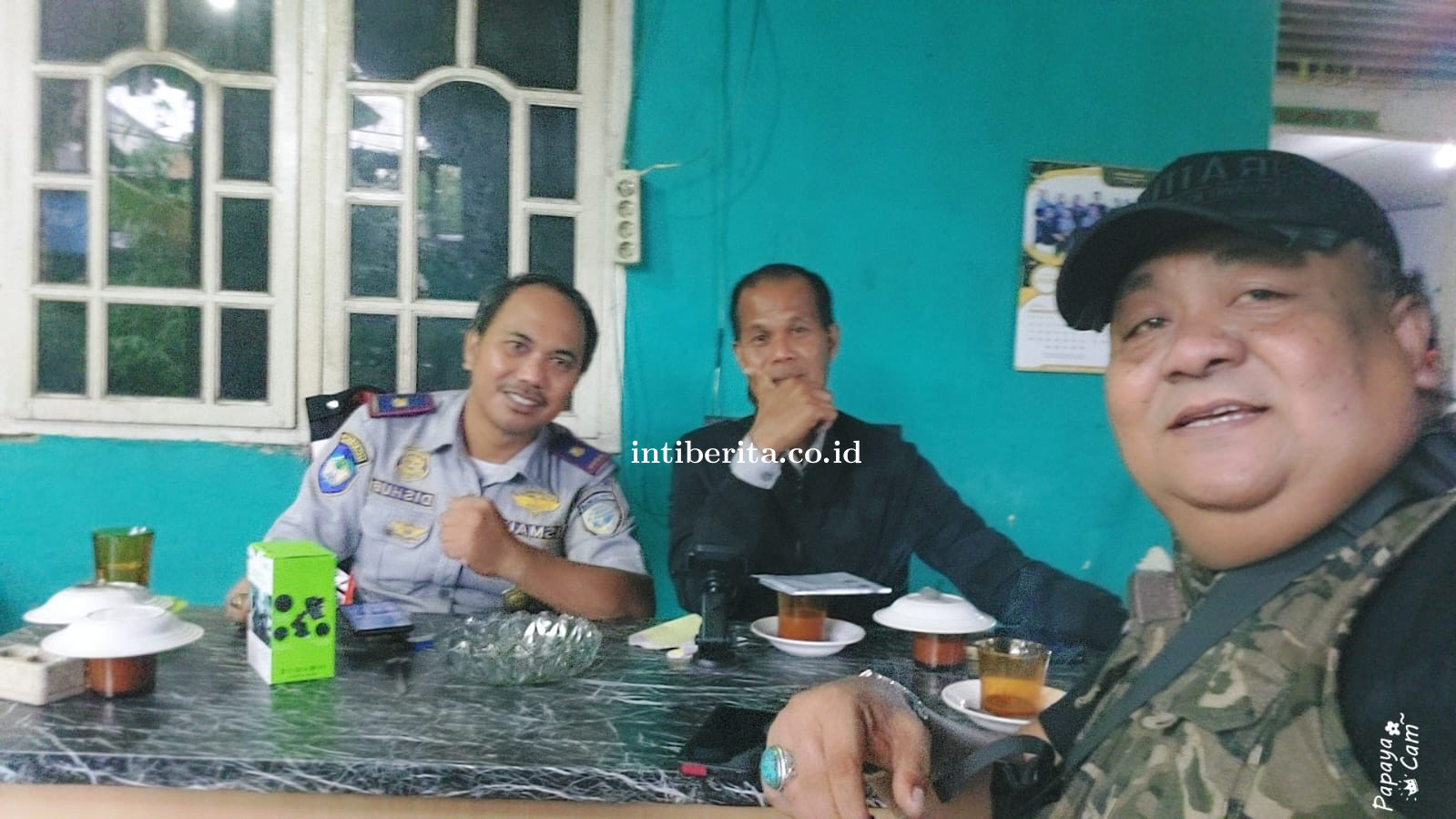 Jelang Berbuka Puasa, Kabid Perhubungan Kabupaten Gowa Ngopi Untuk Memperkuat Silahturahmi