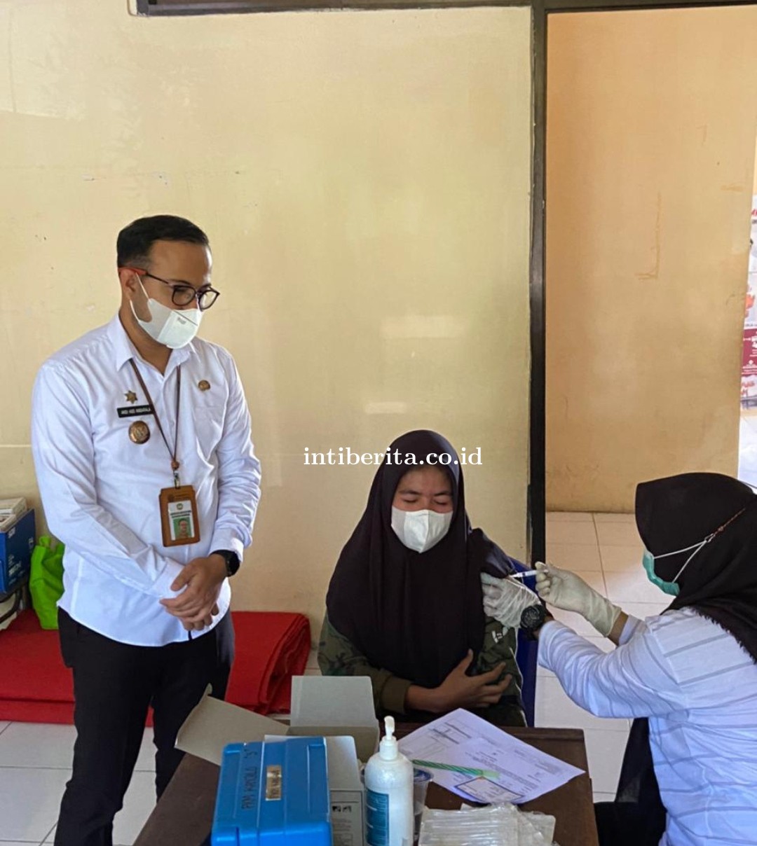 Vaksin Jenis Moderna Sasar Warga di Wilayah Barombong