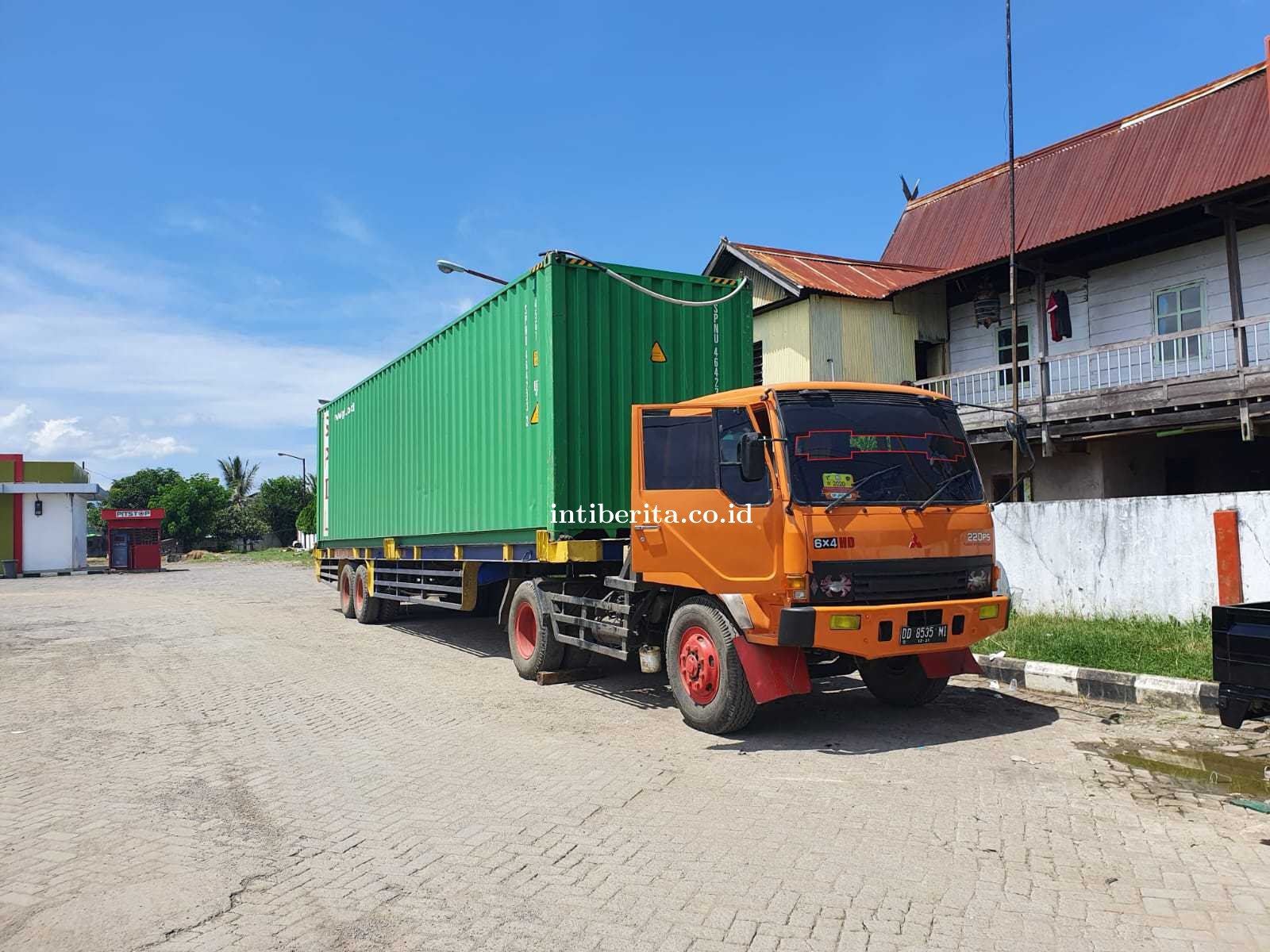 Kenaikan BBM Berdampak Bagi Pengusaha Jasa Transportasi